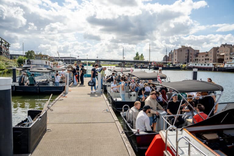 Personeelsfeest sloep varen